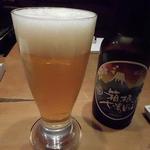 小田原おでん本店 - 地ビール（箱根七湯）のピルスナー680円