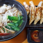 上海餃子館 - ワンタン麺セット