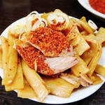 中華そば べんてん - おつまみ+辛味