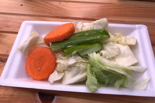 堺出島漁港 とれとれ市 湊 魚介料理 海鮮料理 食べログ