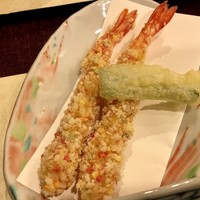 檪 - 海老のあられ揚げ