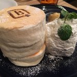 B PORTLAND CAFE - 