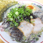 壱番亭 - 私はラーメンにきくらげ増量で