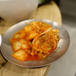 大衆焼肉 藤 - 白菜キムチ