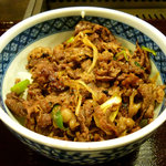 やきにく なり田屋 - 焼肉丼です。