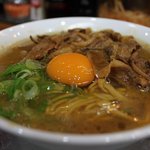 ラーメン東大 - ラーメン+生卵