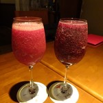 grado - 左・ラズベリー、右・ブルーベリー