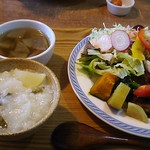 カフェ イチカ - 野菜がたっぷり