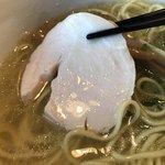 中華そば 田家 - 鶏チャーシューのアップ