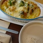 cafe Moi - カフェラテ注文したのに、カフェオレが来た？！