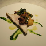 オルグイユ - 30年1月　相模湾イシナギ　3種人参・北海道春菊　柚子とイシナギソース、春菊ピュレ