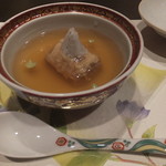 天の丸別邸 風の谷の庵 - 蒸し物：
      「三河産地穴子蓮根湯葉包み」