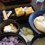 本郷 - 