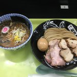 中華蕎麦 とみ田 - 「濃厚つけめん 並」881円に「特製トッピング」301円