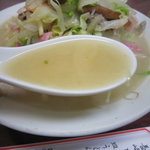 來來來 - 濃厚でまろやかなスープ。