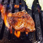 板前焼肉 一斗 - 内ヒラ　焼き焼き♪