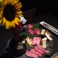 個室 和牛焼肉 吟 難波店 - 