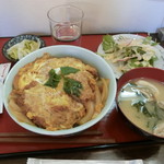 キッチン大浜屋 - かつ丼800円