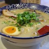 博多ラーメン鶴亀堂 - 料理写真:博多とんこつ全部のせ