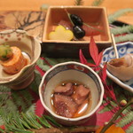 日本料理 太月 - 30年1月　秋田赤ナマコ酢、白バイガイ煮含め、鮟肝