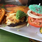 Cheeseburger In Paradise - ビーフバーガー