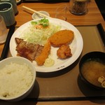 Yayoi Ken - ステーキ定食860円
