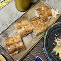 銀座 久兵衛 銀座本店 - 備前の皿で