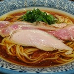麺屋一燈 - 地鶏そば 850円