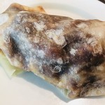 銀座 麒麟 - 牛フィレ肉細切りの甘味噌炒め（クレープ包み）