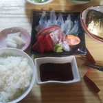 海さくら - 主菜と御飯、香の物（長芋）の試作品。