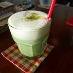 カフェ　イタイラウインズ - 抹茶ラテ 450円