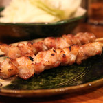 チキンボーイ - 肉つきなんこつ