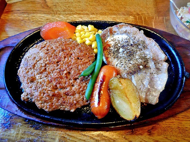 レストラン寿楽 name=