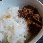 ご飯　ほぐしチャーシュー入り