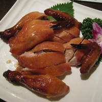 廣東料理 民生 ヒルトンプラザウエスト店 - 鶏の丸焼き