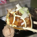 Takoyaki Koubou Gururu - 中はトロ〜〜り…クリーミーな食感