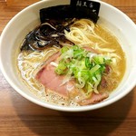 麺工房 海練 - 豚骨ラーメン