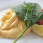 bills - オーガニックスクランブル　　　　エッグ（トースト抜き・サーモン追加）