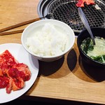 Kokusangyuu Yakiniku Kuidon - 