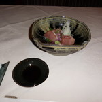 瀬里奈 - 富山県氷見産の寒ブリの刺身・その１です。