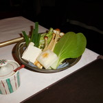 瀬里奈 - しゃぶしゃぶのお野菜とおろしにんにくです。