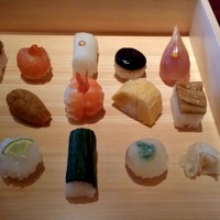 祇をん 豆寅 祇園店 - 手毬寿司
