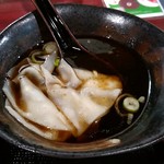 歌志軒 - ワンタンスープ