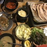 韓国屋台 豚大門市場 - サムギョプサルチーズフォンデュ