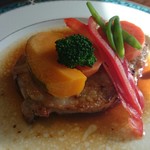 ロゼ - スペシャルランチのポークステーキ。このソースの作り方知りたいな～♪