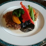 ロゼ - 下に白ソース(豆乳？)。黒いのが味噌ソース