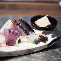 白金台こばやし - 造り　能登産ぶり　舞鶴産さわらの藁炙り　醤油のムース