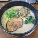 らーめん 次男坊 - 白豚らー麺（クリーミー塩豚骨）