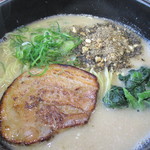 らーめん 次男坊 - 白豚らー麺（クリーミー塩豚骨）