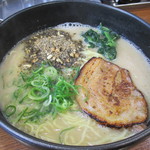 らーめん 次男坊 - 白豚らー麺（クリーミー塩豚骨）